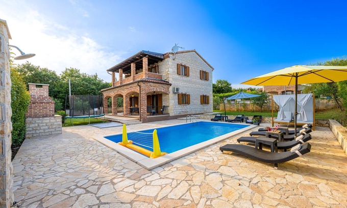 Butkovici Villa | Villa Bali with Pool
