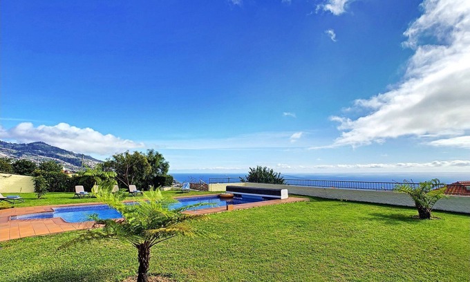Estreito da Calheta Casa | Villa Baradaye - Cuatro Habitaciones Casa, Capacidad 8