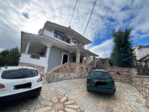 Aliko Apartamento | Villa Beka