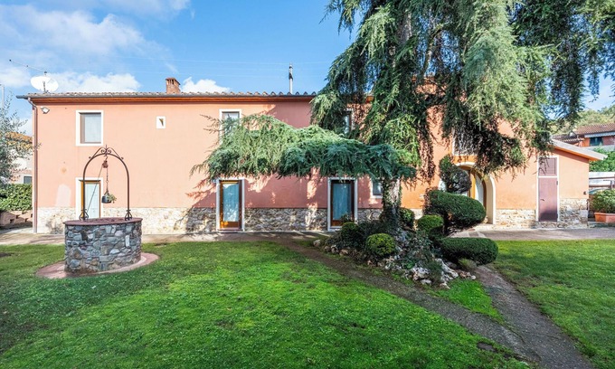 Monsummano Terme Villa | Villa 'Bella Toscana Relax' con Vista a la Montaña, Wi-Fi y Aire Acondicionado