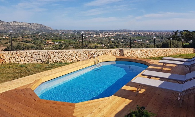 Floridia Casa | Villa Bellavista with private pool