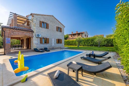 Butkovici Villa | Villa Berenice
