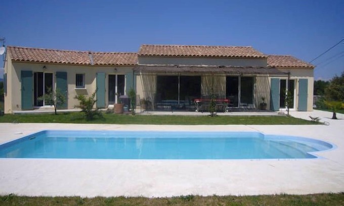 Vic-le-Fesq Villa | Villa, entre Cévennes y el Mediterráneo