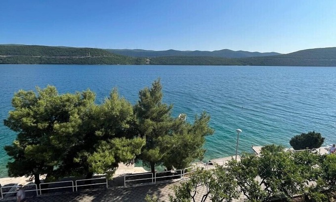 Neum Apartamento | Villa Bianca / Apartment 3 with frontal Sea view