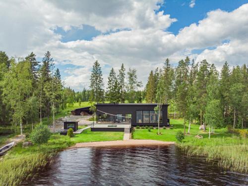 Alavus Villa | Villa Bläk