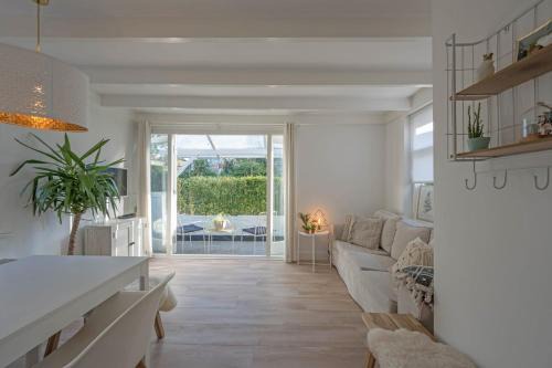 Bergen Casa | Villa Bo Junior