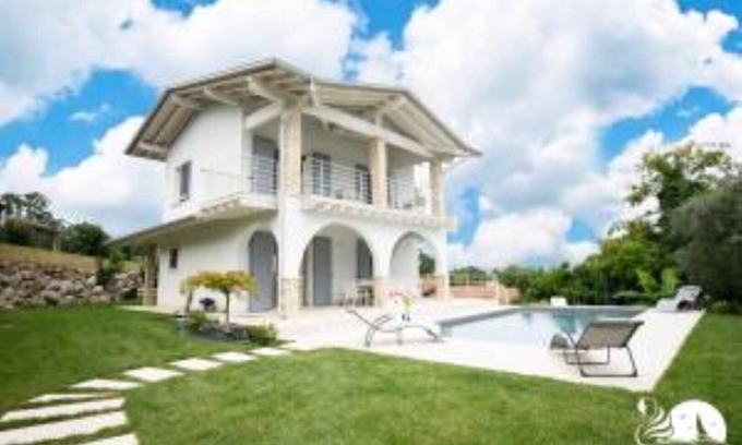 Montinelle Villa | Villa Bocciolo del Garda