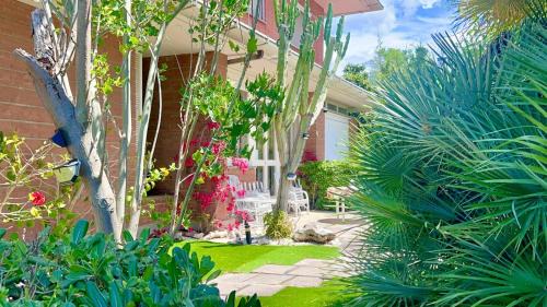 Latina Casa | VILLA BRANDO EXCLUSIVE - 9People - Bike Rental - Near Sabaudia & Pontine Beaches - Not a typical villa, it's truly a different experience