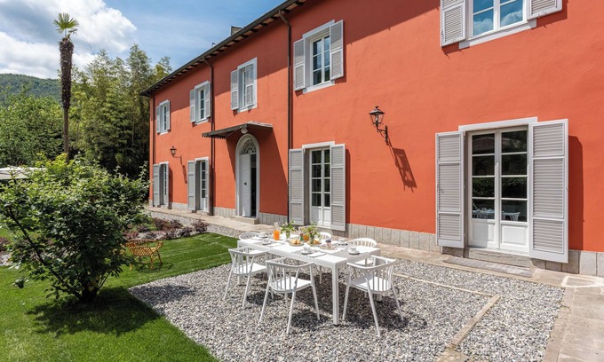 Bagni di Lucca Villa | Villa 'Brecht' con Terraza Privada, Wi-Fi y Aire Acondicionado