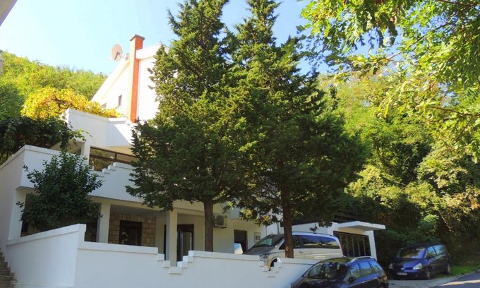 Bijeli do Casa | Villa Budvanka Guesthouse
