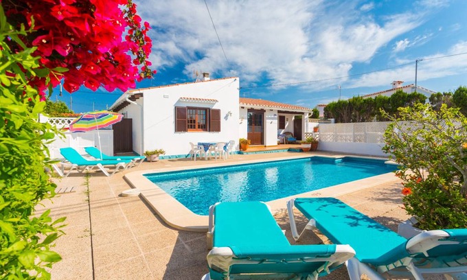 Alayor Villa | Villa Ca Nostra: Large Private Pool, Walk to Beach, WiFi, Car Not Required