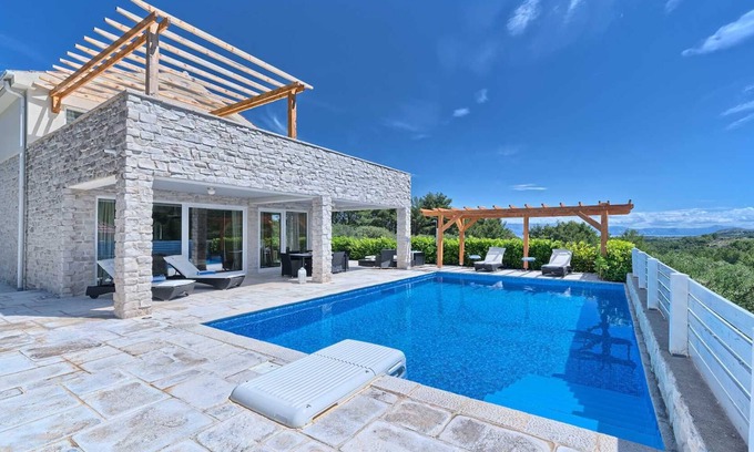 Pitve Villa | Villa Caprice - con piscina climatizada y spa, para 10 personas en la isla de Hvar