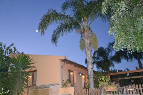Scillichenti Apartamento | Villa Carati