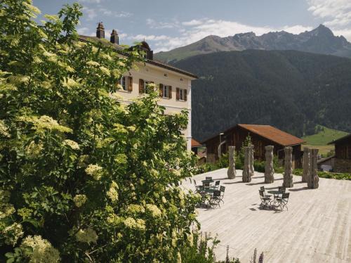 Grisons Cama Y Desayuno | Villa Carisch