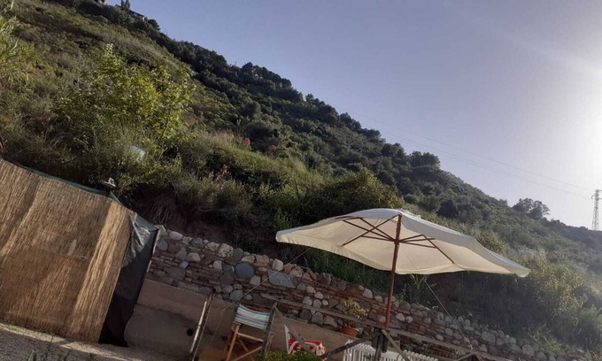 Mortelle Villa | Villa "Casa Bianca" con vistas al mar, jardín y aire acondicionado