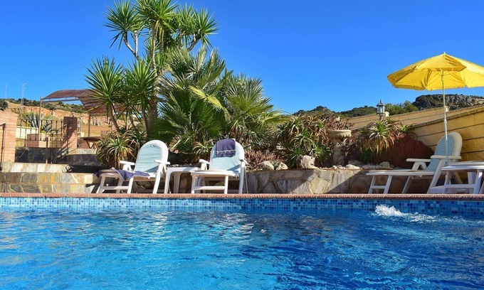 Pruna Villa | Villa 'Casa Picasso' con piscina y Wi-Fi
