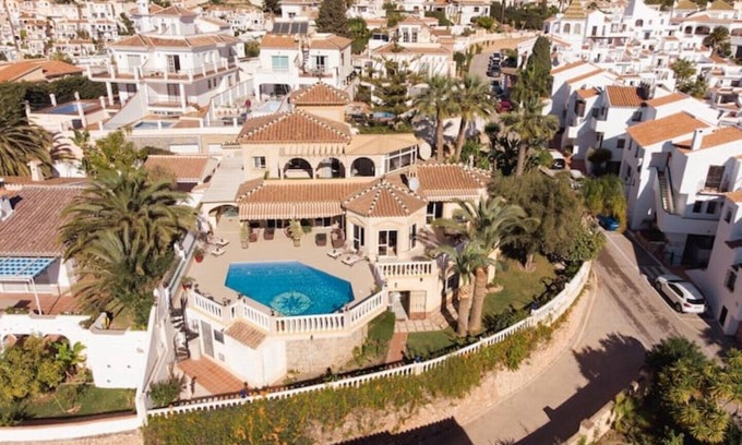 Nerja Villa | Villa Casa Primavera.