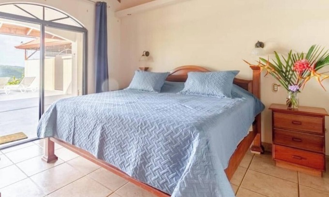 Cascada Azul Casa | Villa Cascada Sanctuary