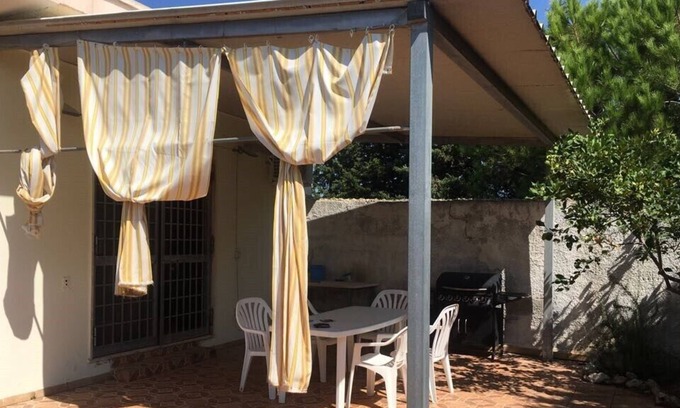 Torre Castiglione Casa | VILLA CASTIGLIONE - 8 CAMAS 200 MT DEL MAR