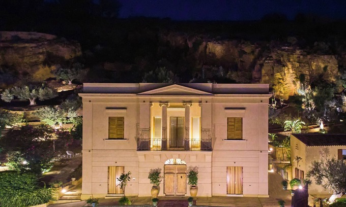 Agrigento Complejo | VILLA CAVETTA