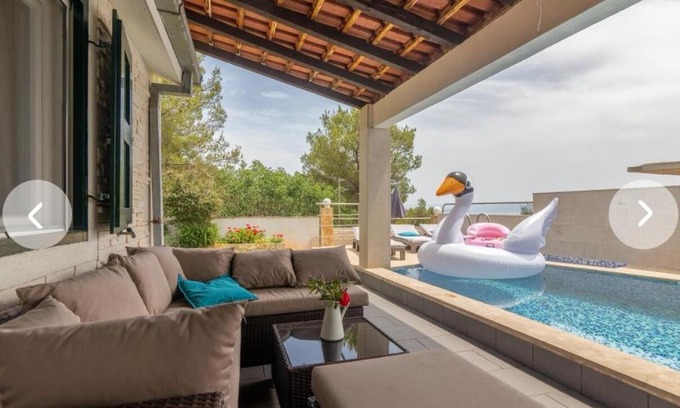 Milna (Brac) Villa | Villa Charming