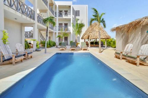 Belnem Casa | Villa Chica 3 min to Beach, Diving & Restaurants with Pool and private Garden 10 min to Windsurfing & Kitesurfing