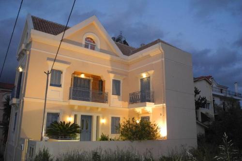 Argostoli Town Casa | Villa Chrisevgeni with elevator