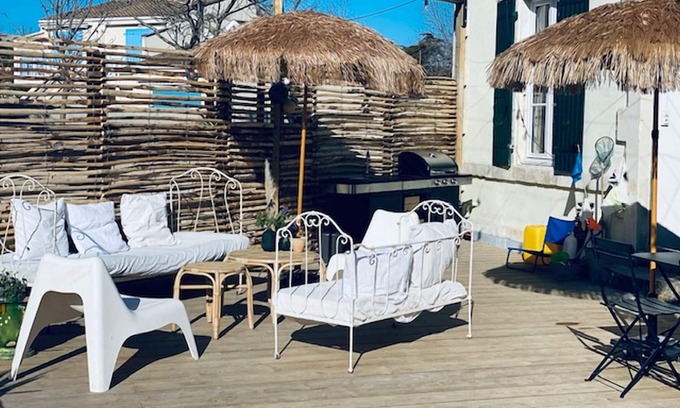 Boyardville Casa | VILLA CONSTANTINE A 2 PAS DU PORT DE BOYARDVILLE
