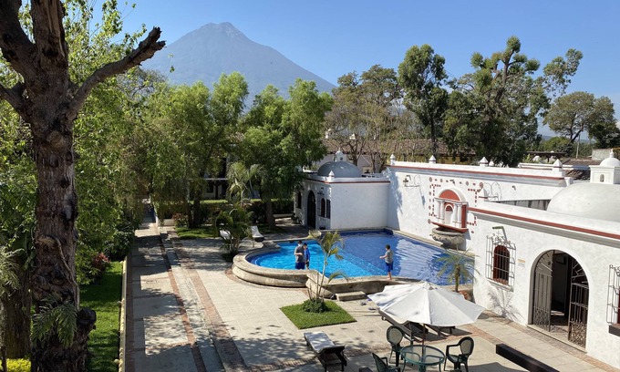 Antigua Guatemala Hotel | Villa Colonial