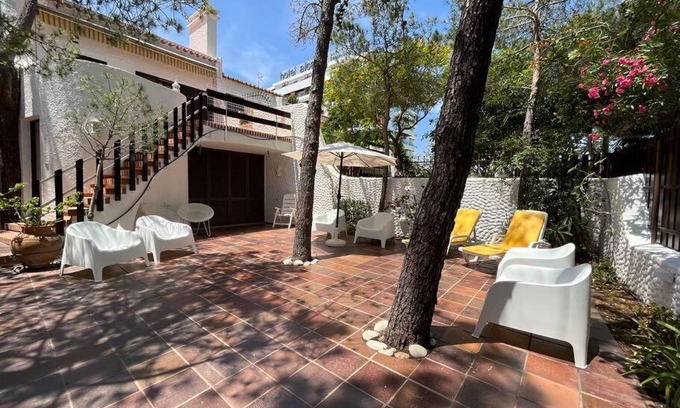 Vila Real Santo Antonio Casa | Villa com 5 Quartos a 5 min praia e do Centro