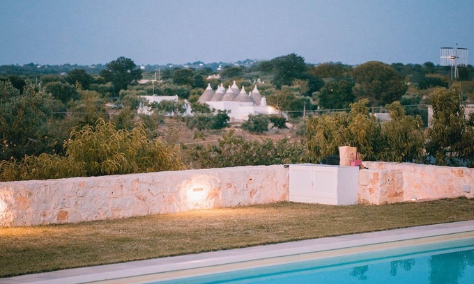 Gorgofreddo Villa | Villa confortable con jardín y plaza de aparcamiento privado en la zona verde cerca de Monopoli