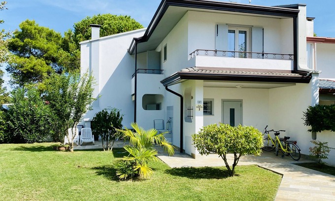 Bibione Lido dei Pini Villa | COMETA 3 - Villa para 6 personas en Bibione