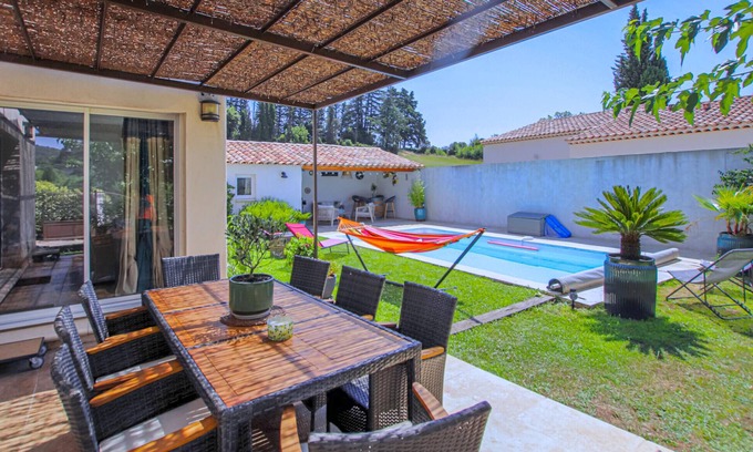Mormoiron Casa | Villa contemporaine Provençale