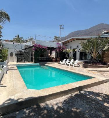 Raquet Club Casa | Villa Convivencia