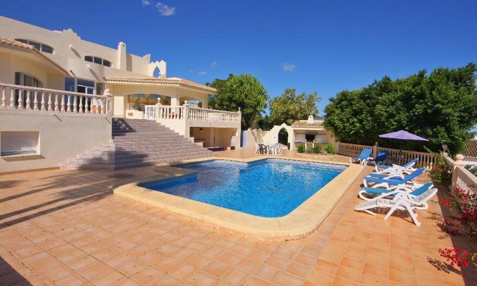 Urbanización La Mandarina Villa | Villa Cora