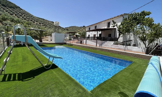 Priego de Córdoba Villa | Alojamiento Rural Cortijo Alameda, Villa Cortijo Alameda