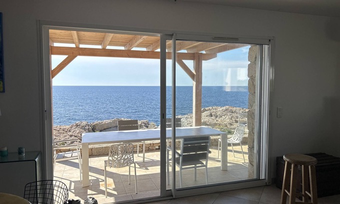 Algajola Villa | Villa 'Coucher De Soleil Sur Mer' with Sea View, Wi-Fi and Air Conditioning
