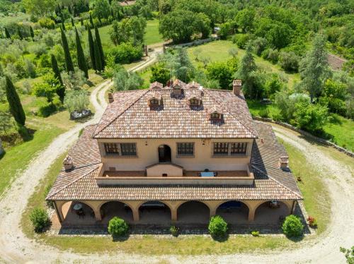 Sassetta Apartamento | Villa Cresci relax in campagna toscana con piscina e animali ammessi, vicino alla strada del vino di Bolgheri