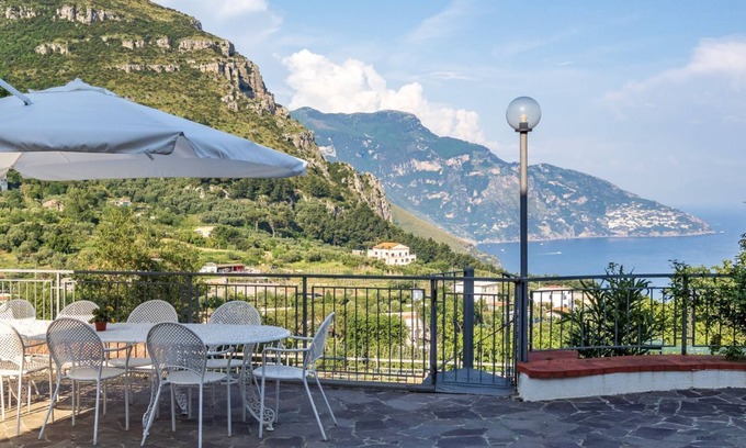 San Pietro Villa | Villa Cristina con 3 dormitorios y estacionamiento gratis