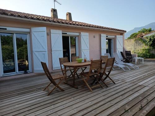Saint-Genis Casa | Villa des Barnèdes