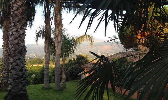 Fiumefreddo di Sicilia Casa | Villa del Nespolo - L