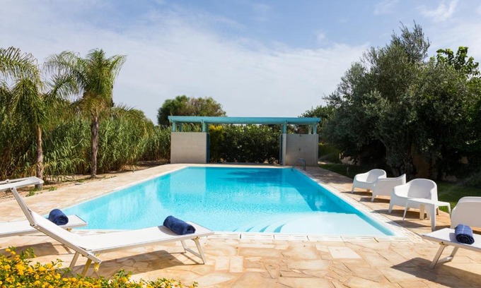 Caucana-finaiti-casuzze-finaiti Nord Casa | Villa Dafne