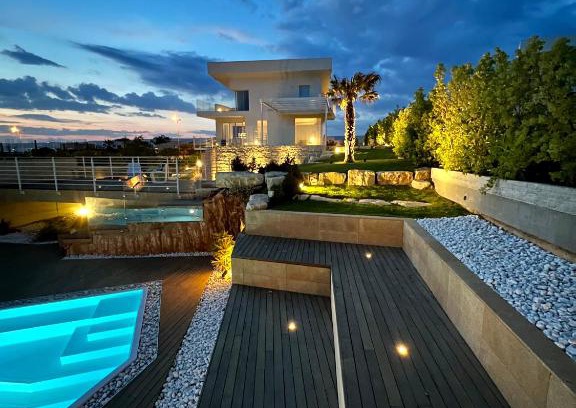 Scicli Apartamento | Villa Dafni Luxury Home Heated Pool