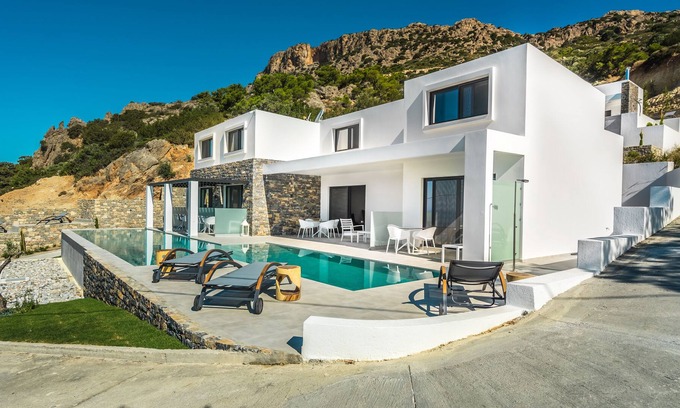 Koutsounari Apartamento | Apartamentos privados Villa Daniela con piscina y vista al mar