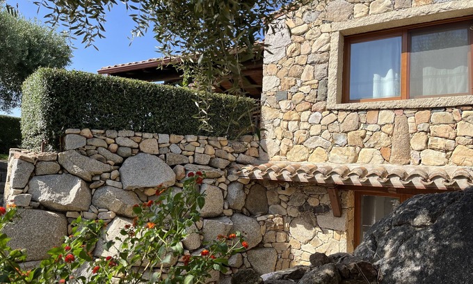 Castiadas Villa | Villa independiente del sur de Cerdeña Wi-Fi Gran jardín
