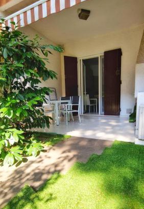 Lido di Spina Apartamento | Villa Daria - soggiorno e servizio spiaggia