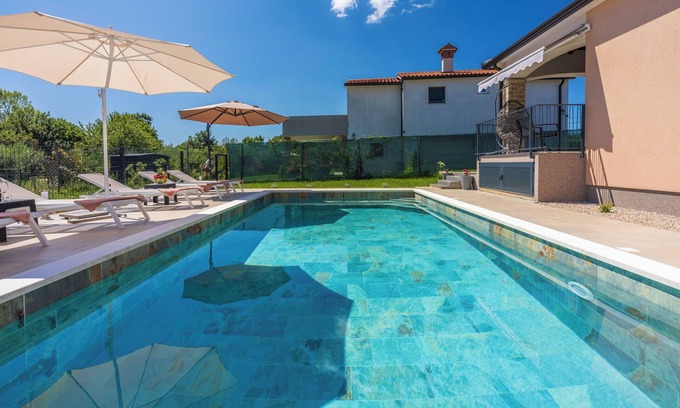 Nedescina Casa | Villa Daris (V9801-K1) - Nedescina