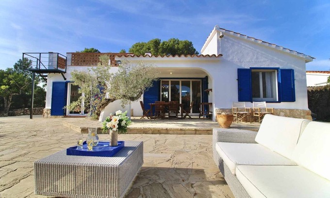 Roques Daurades Casa | Villa Daurada 10 personas, wifi, 5 min del mar
