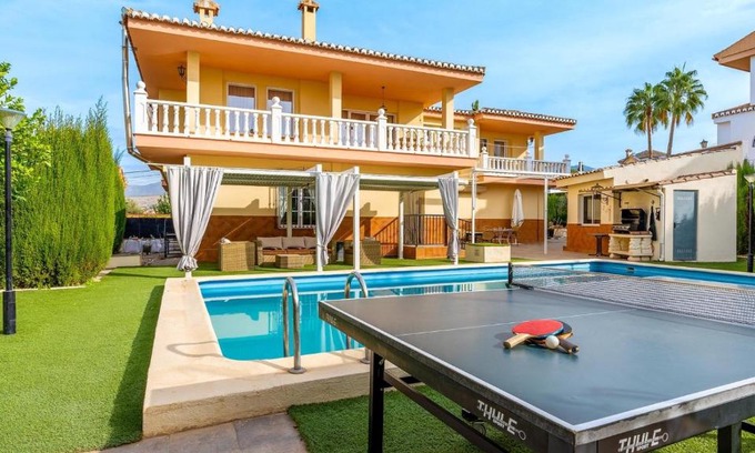Gojar Casa | Villa de la Acacia Gójar by Ruralidays