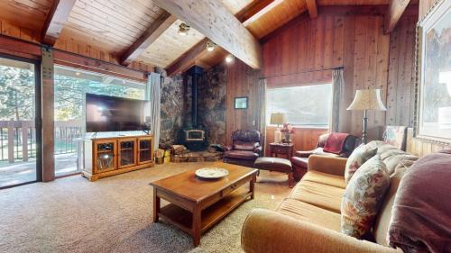 Mammoth Lakes Apartamento | Villa de los Pinos #40 condo